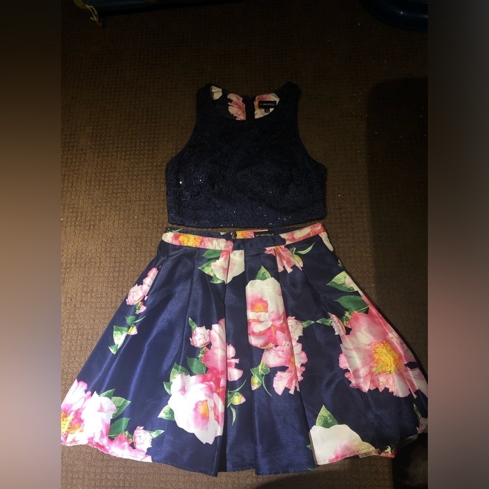 COPY - My Michelle Two-Piece Formal Floral Dress Set! - Picture 2 of 10